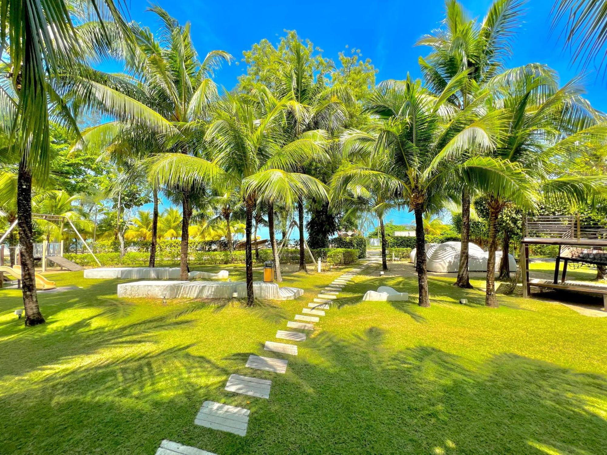 バツーフェリンギビーチBy The Sea, Penangアパートメント エクステリア 写真