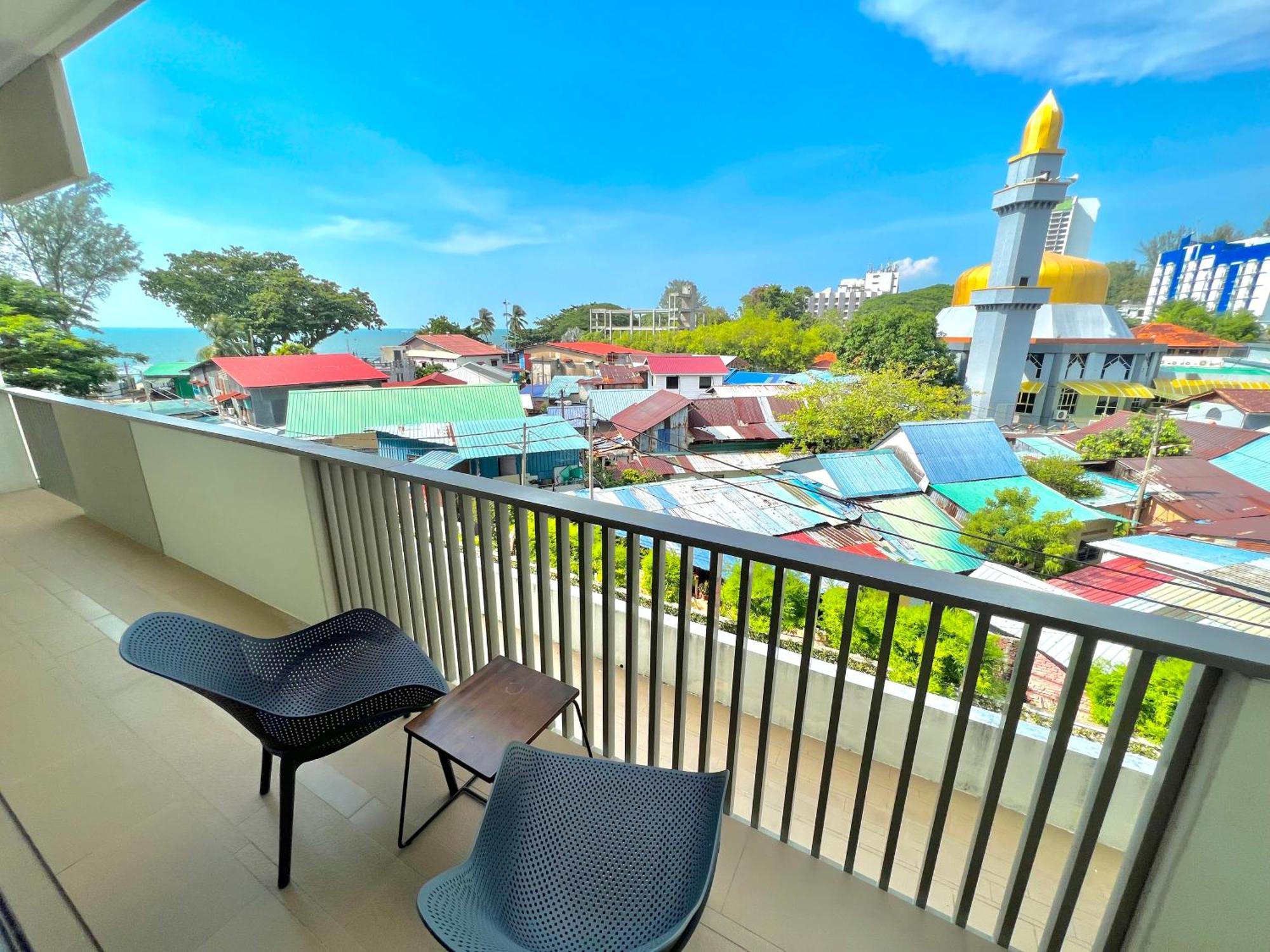 バツーフェリンギビーチBy The Sea, Penangアパートメント エクステリア 写真
